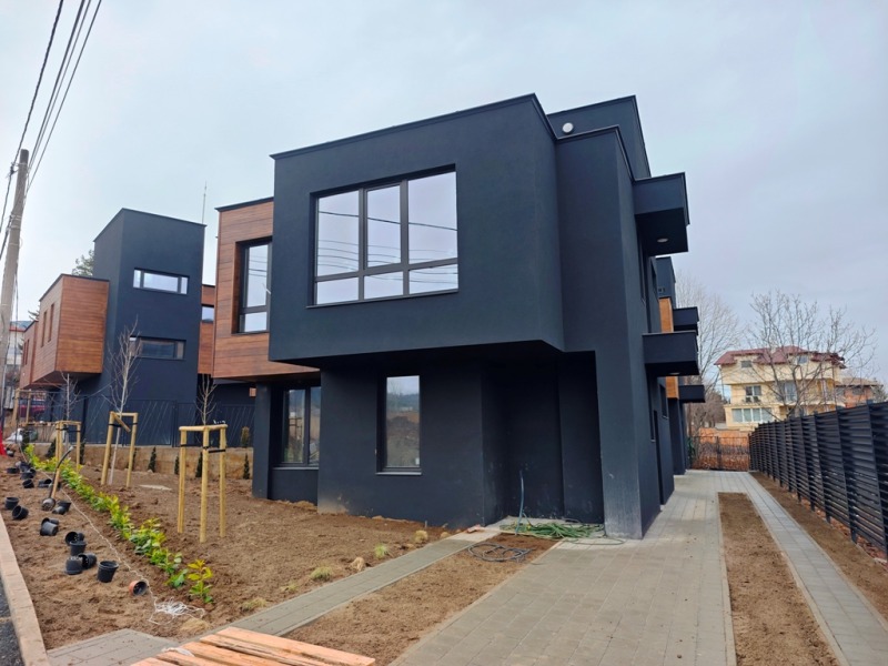 Продава КЪЩА, гр. София, в.з.Малинова долина - Герена