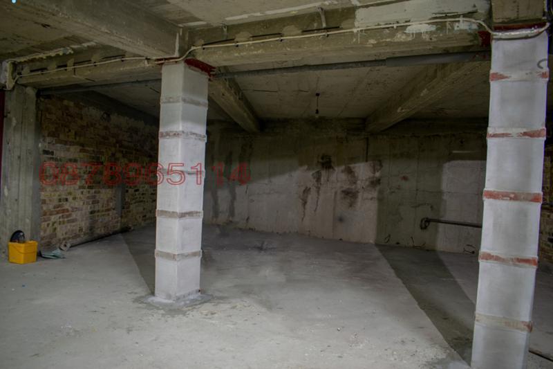 Продава ГАРАЖ, ПАРКОМЯСТО, гр. Варна, Гръцка махала