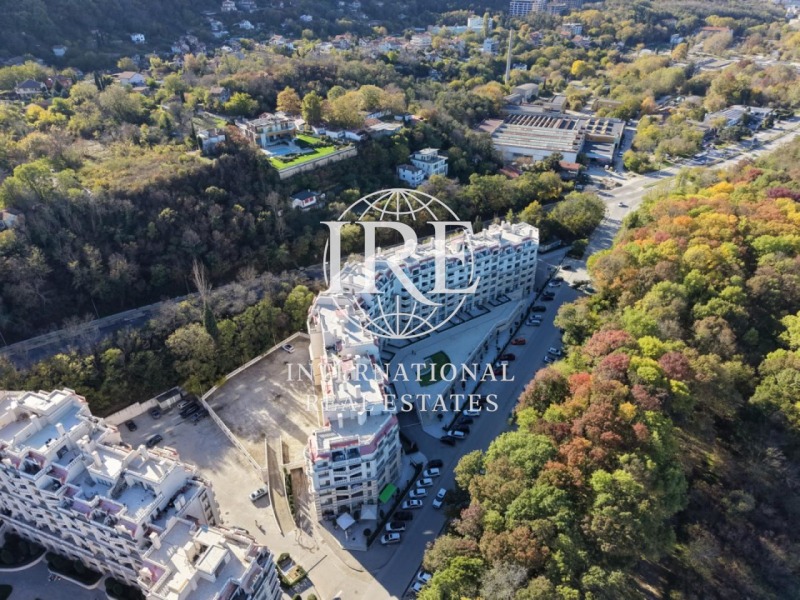 Продава ГАРАЖ, ПАРКОМЯСТО, гр. Варна, Аспарухово, снимка 11 - Гаражи и паркоместа - 52444827