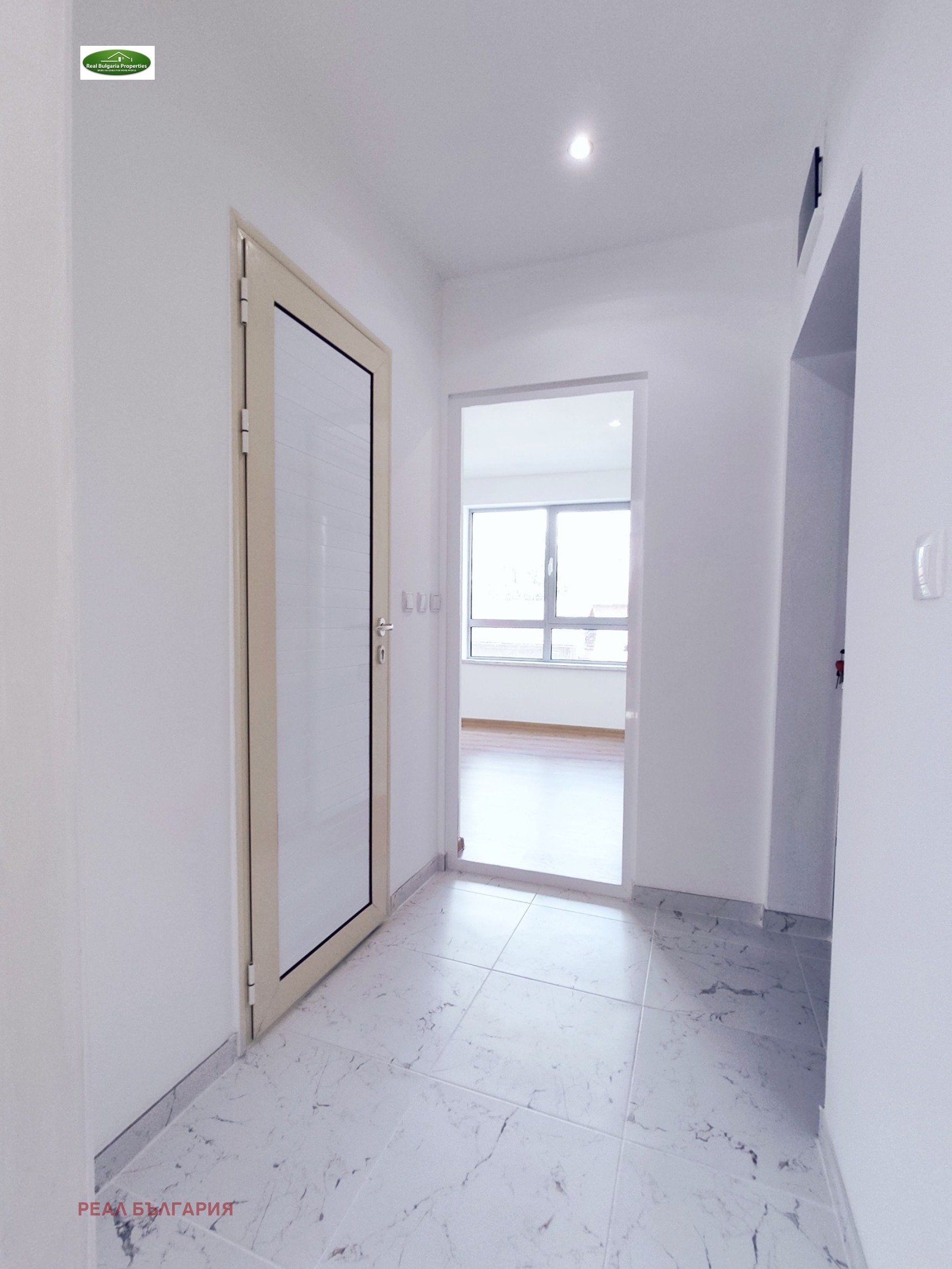 Продава 1-СТАЕН, гр. Русе, Център, снимка 13 - Апартаменти - 54339407