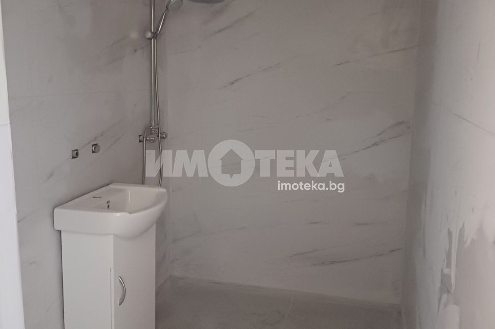 Продава МНОГОСТАЕН, с. Ветрино, област Варна, снимка 7 - Апартаменти - 54591358
