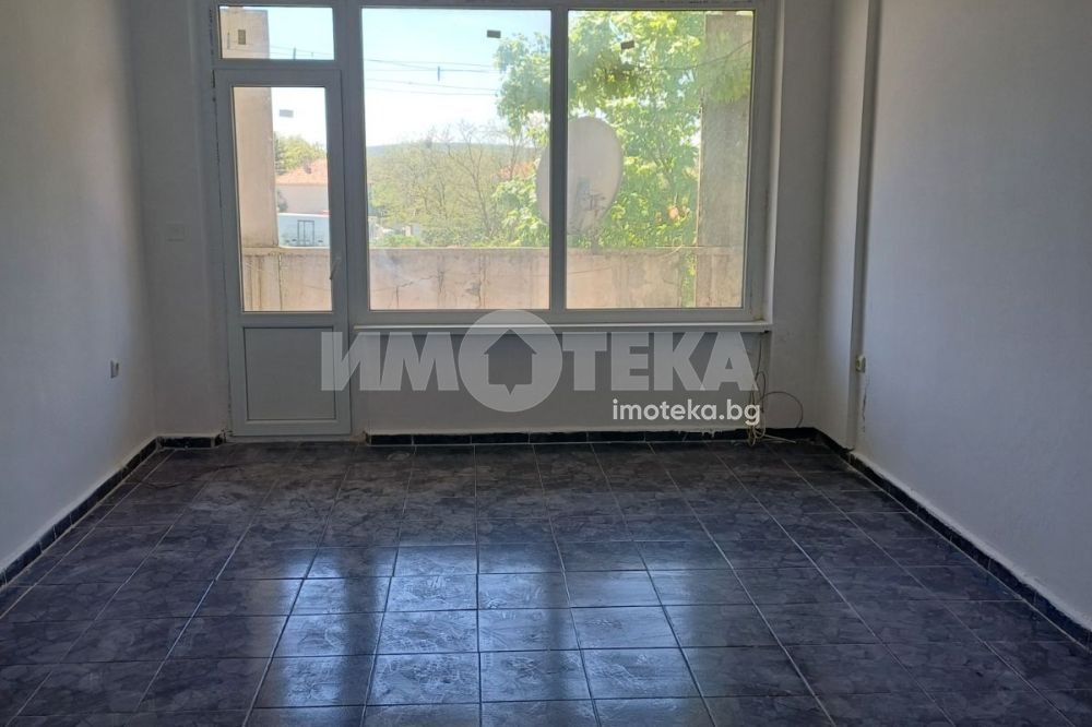 Продава МНОГОСТАЕН, с. Ветрино, област Варна, снимка 11 - Апартаменти - 54591358