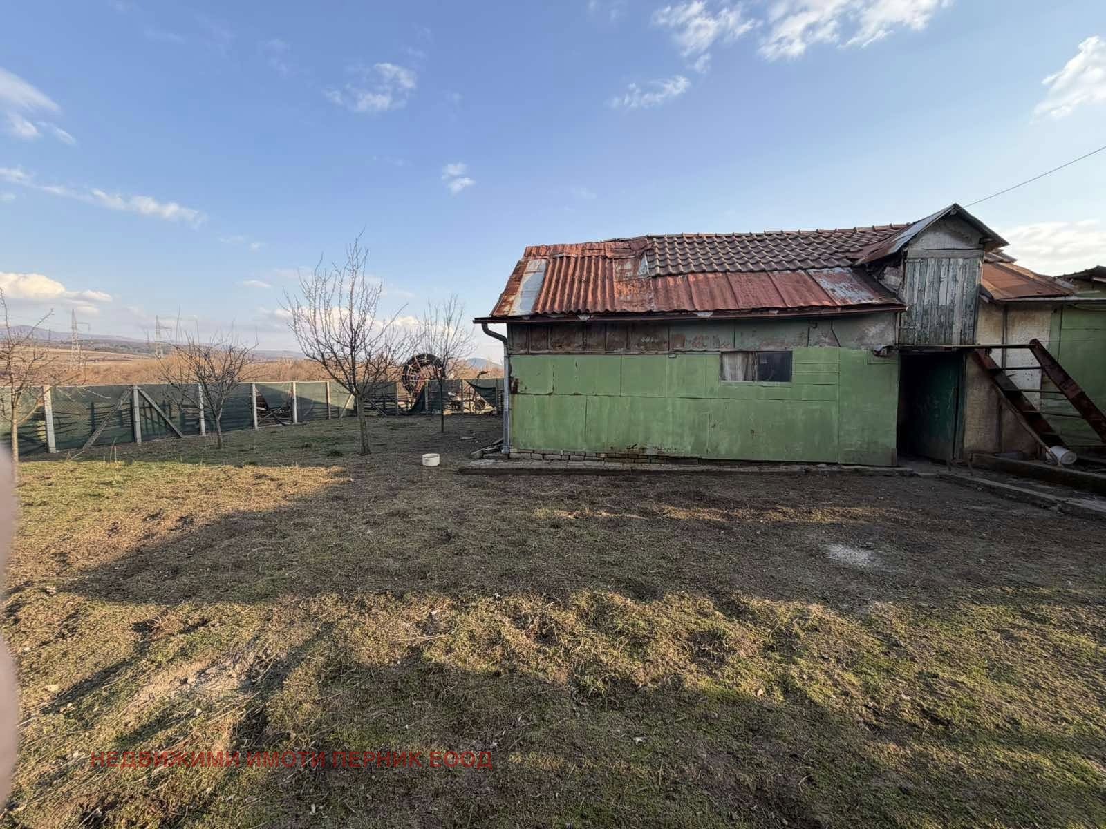 Продава КЪЩА, с. Кралев дол, област Перник, снимка 11 - Къщи - 53959483