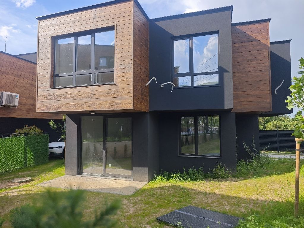 Продава КЪЩА, гр. София, в.з.Малинова долина, снимка 2 - Къщи - 54844709