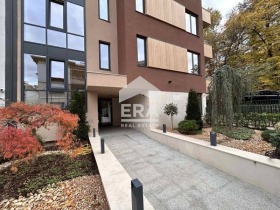 3 bedroom Lozenets, Sofia 7