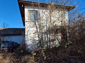 House Tryavna, region Gabrovo 3