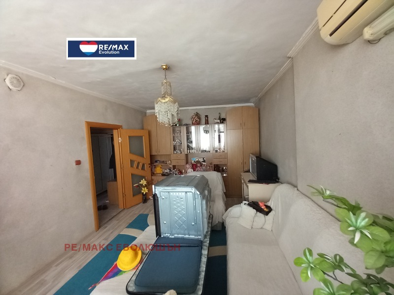 Satılık  1 yatak odası bölge Razgrad , Loznica , 66 metrekare | 64077186 - görüntü [2]