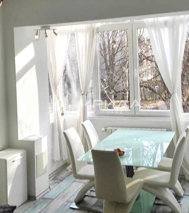 Продава 3-СТАЕН, гр. София, Яворов