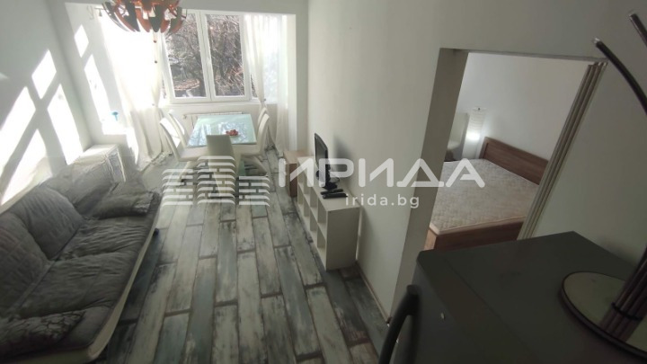 Продава 3-СТАЕН, гр. София, Яворов, снимка 2 - Апартаменти - 54210096