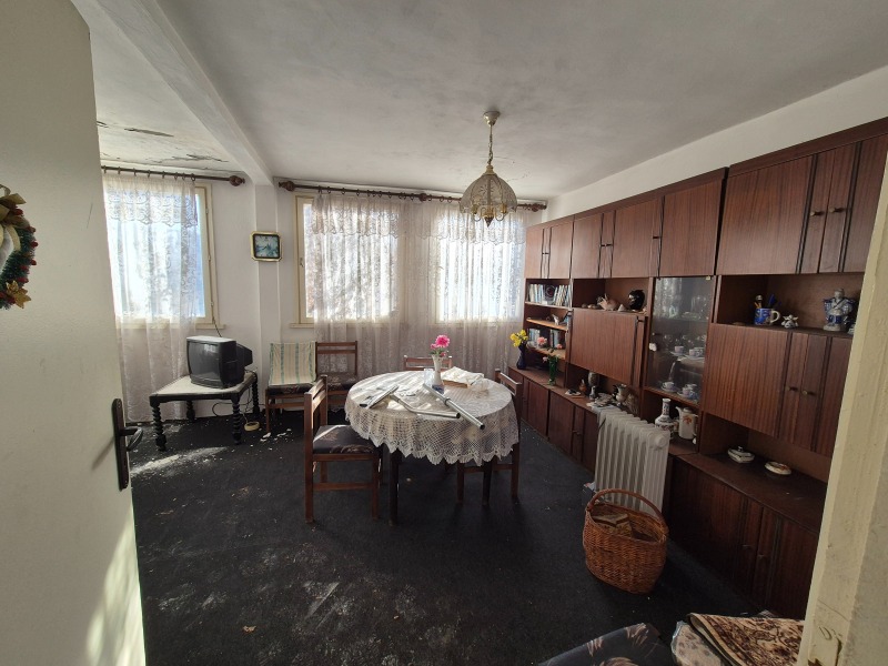 Продава КЪЩА, гр. Трявна, област Габрово, снимка 9 - Къщи - 48516763