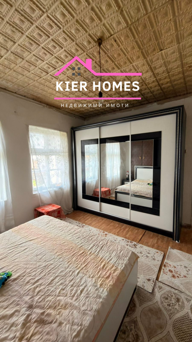 Продава КЪЩА, с. Елена, област Хасково, снимка 13 - Къщи - 53123187