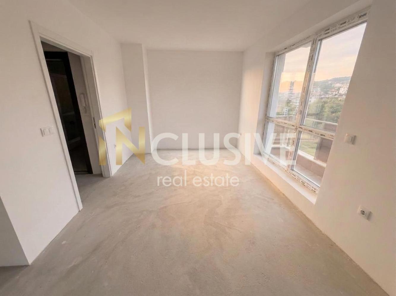 Продава 2-СТАЕН, гр. Варна, Базар Левски, снимка 2 - Апартаменти - 55617002