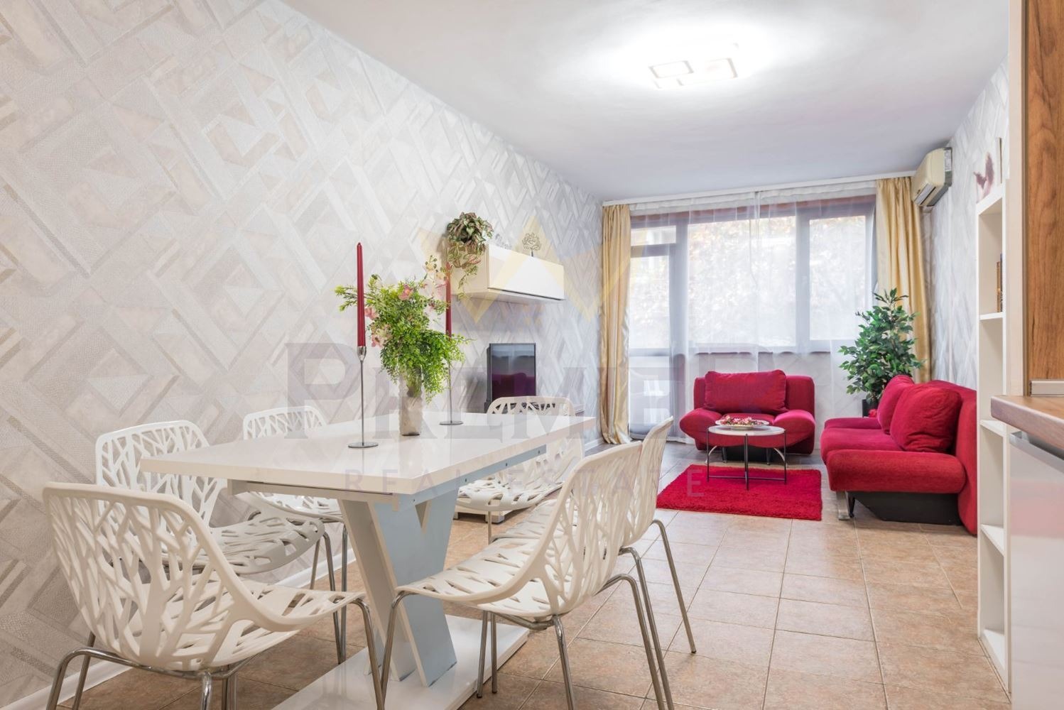 Продава 3-СТАЕН, гр. Варна, Окръжна болница-Генерали, снимка 3 - Апартаменти - 53703353