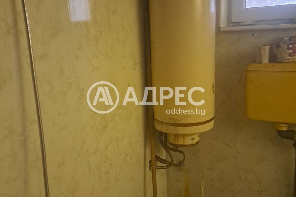 Продава СКЛАД, гр. Садово, област Пловдив, снимка 4 - Складове - 54109544