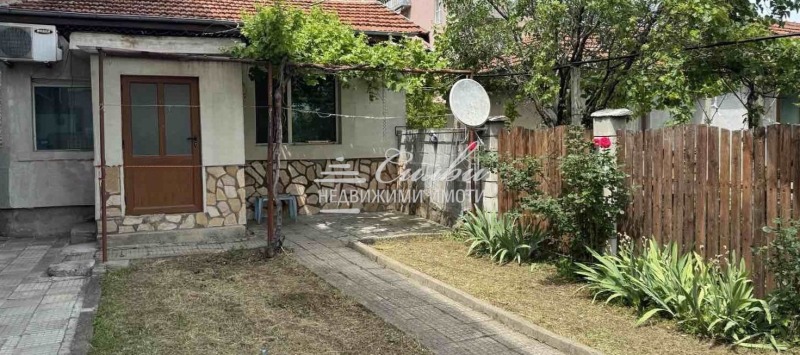 Продава КЪЩА в град Шумен, Добруджански - 50 кв.м / 132 935.89 € » 260 000 лв., НЕДВИЖИМИ ИМОТИ СИЛВИ