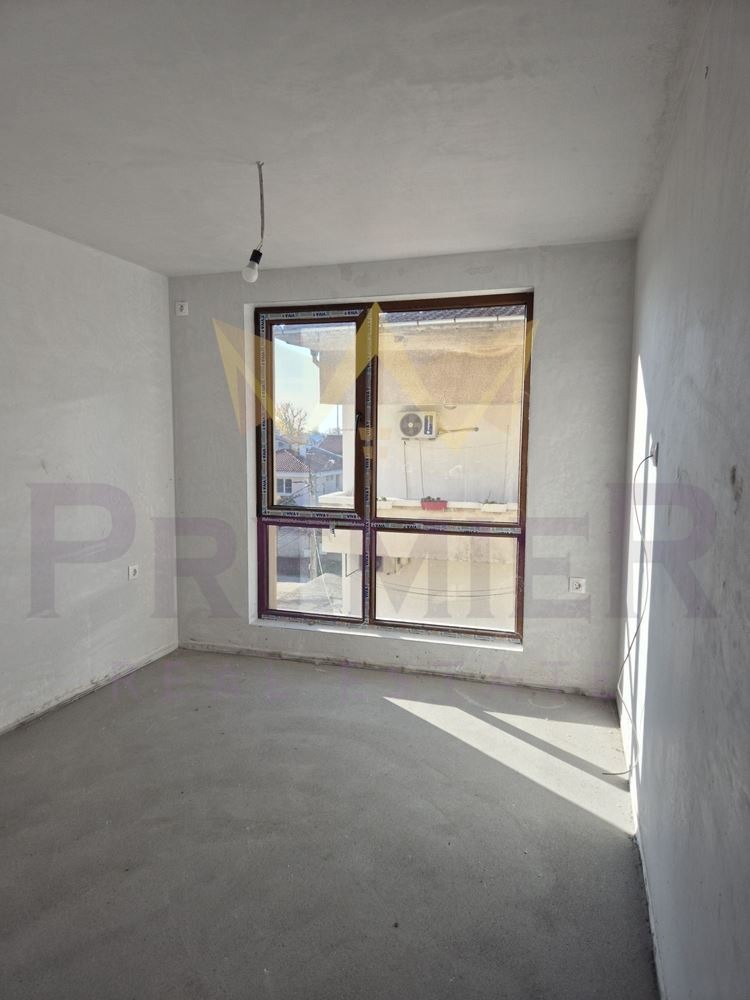 Продава 2-СТАЕН, гр. Пловдив, Прослав, снимка 2 - Апартаменти - 55259923