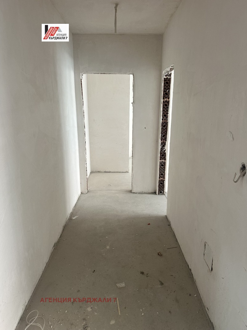 Продава 3-СТАЕН, гр. Кърджали, Възрожденци, снимка 6 - Апартаменти - 53601881