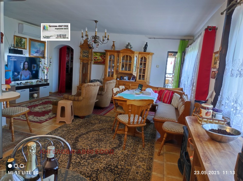 Till salu  Hus region Dobrich , General Kolevo , 120 kvm | 60325305