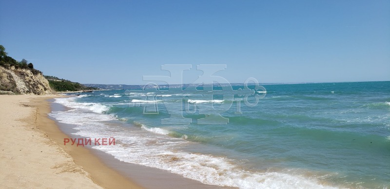 Продава ВИЛА, гр. Варна, област Варна, снимка 4 - Вили - 52456005