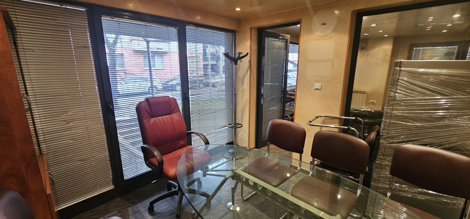 Продава ОФИС, гр. София, Оборище, снимка 6 - Офиси - 53412865