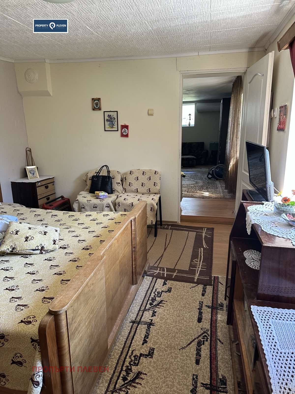 Продава КЪЩА, с. Телиш, област Плевен, снимка 6 - Къщи - 54560575