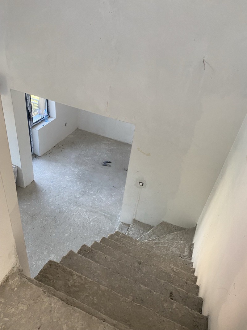 À venda  1 quarto Sofia , Manastirski livadi , 119 m² | 98319196 - imagem [2]