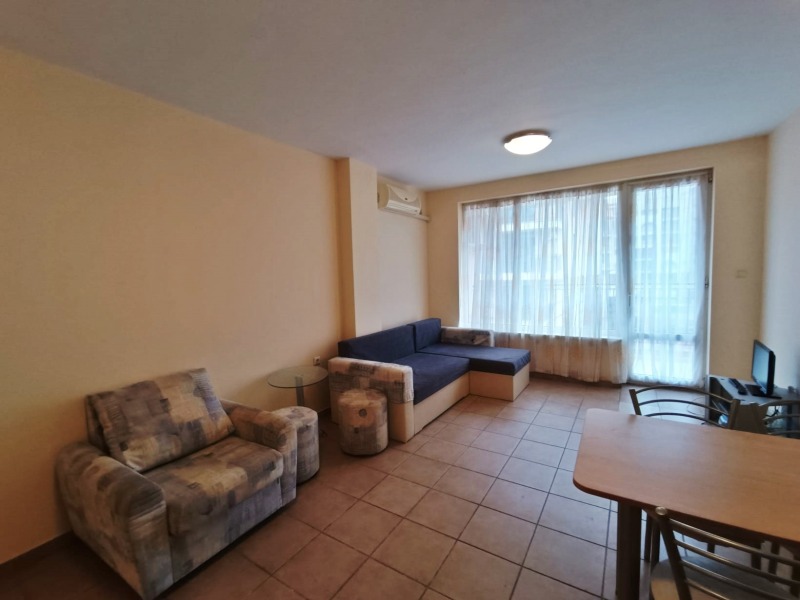 Till salu  2 sovrum region Burgas , k.k. Slantjev brjag , 89 kvm | 57761158 - bild [4]