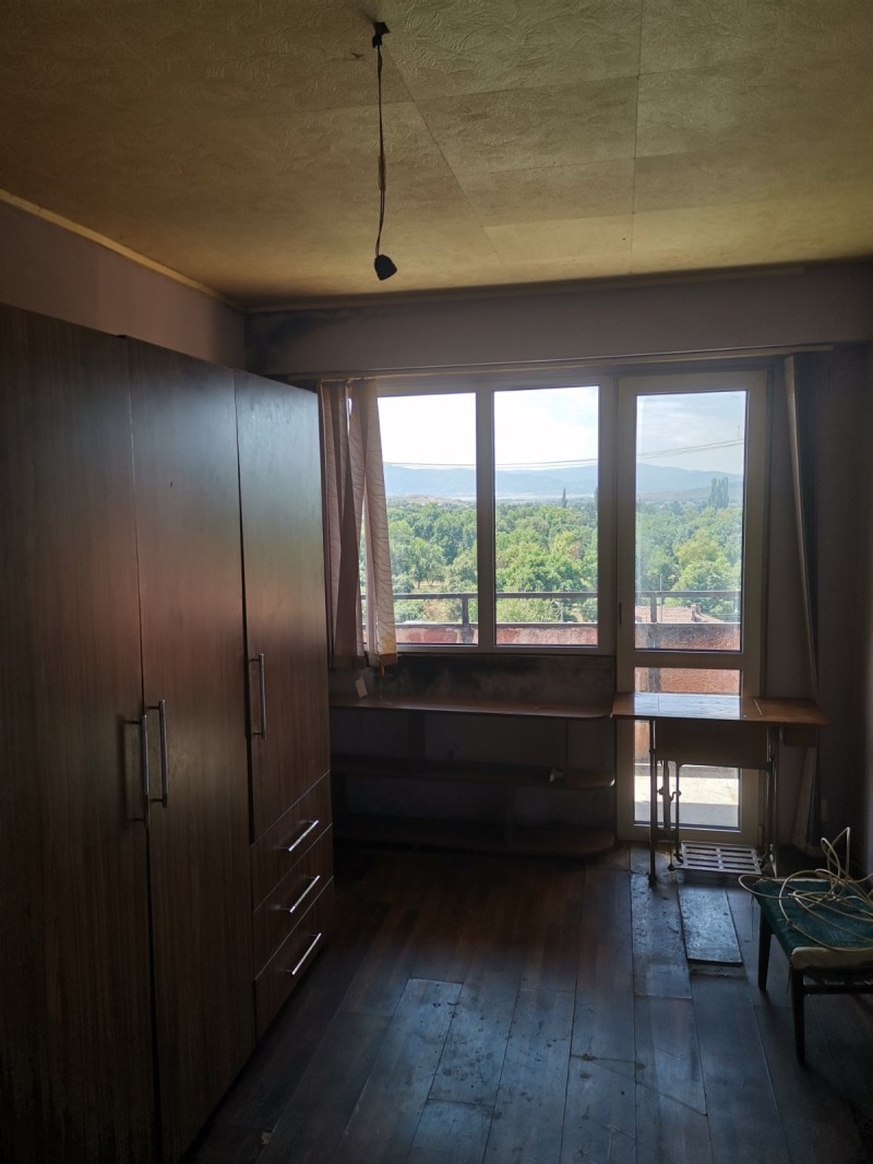 Till salu  2 sovrum region Pernik , Radomir , 85 kvm | 29866318 - bild [12]