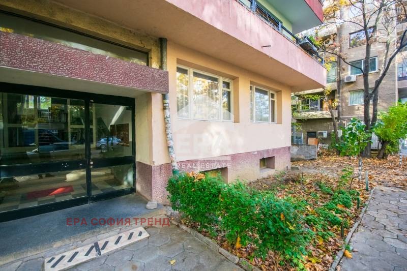 Продава 3-СТАЕН, гр. София, Медицинска академия, снимка 5 - Апартаменти - 53771779