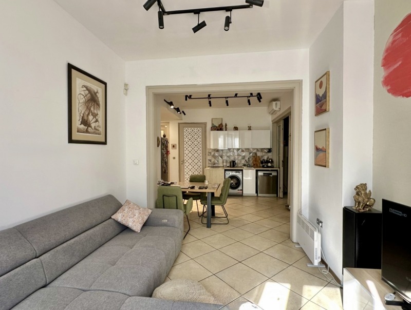 Продава 4-СТАЕН, гр. София, Център, снимка 3 - Апартаменти - 52469926