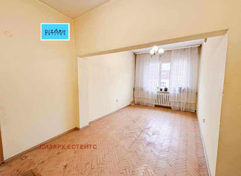 Продава 3-СТАЕН, гр. София, Център, снимка 3 - Апартаменти - 52682314