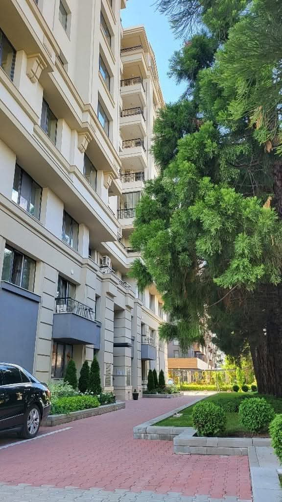 À venda  Escritório Sofia , Vrabnica 2 , 71 m² | 30795511