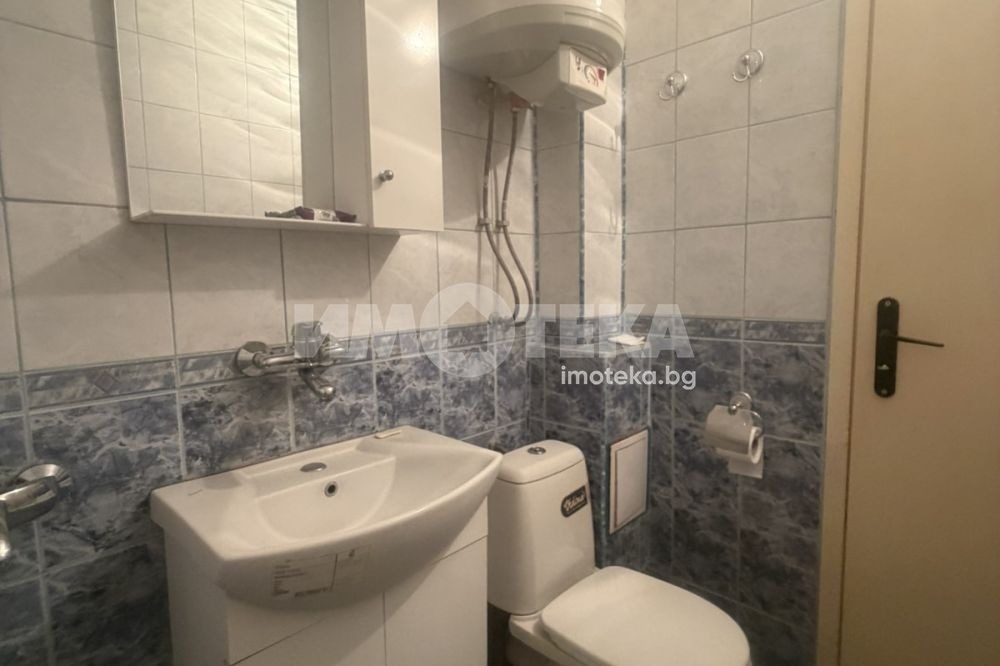 Продава 2-СТАЕН, гр. Пловдив, Кючук Париж, снимка 5 - Апартаменти - 55662788