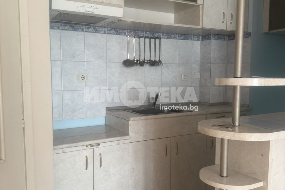 Продава 2-СТАЕН, гр. Пловдив, Кючук Париж, снимка 3 - Апартаменти - 55662788