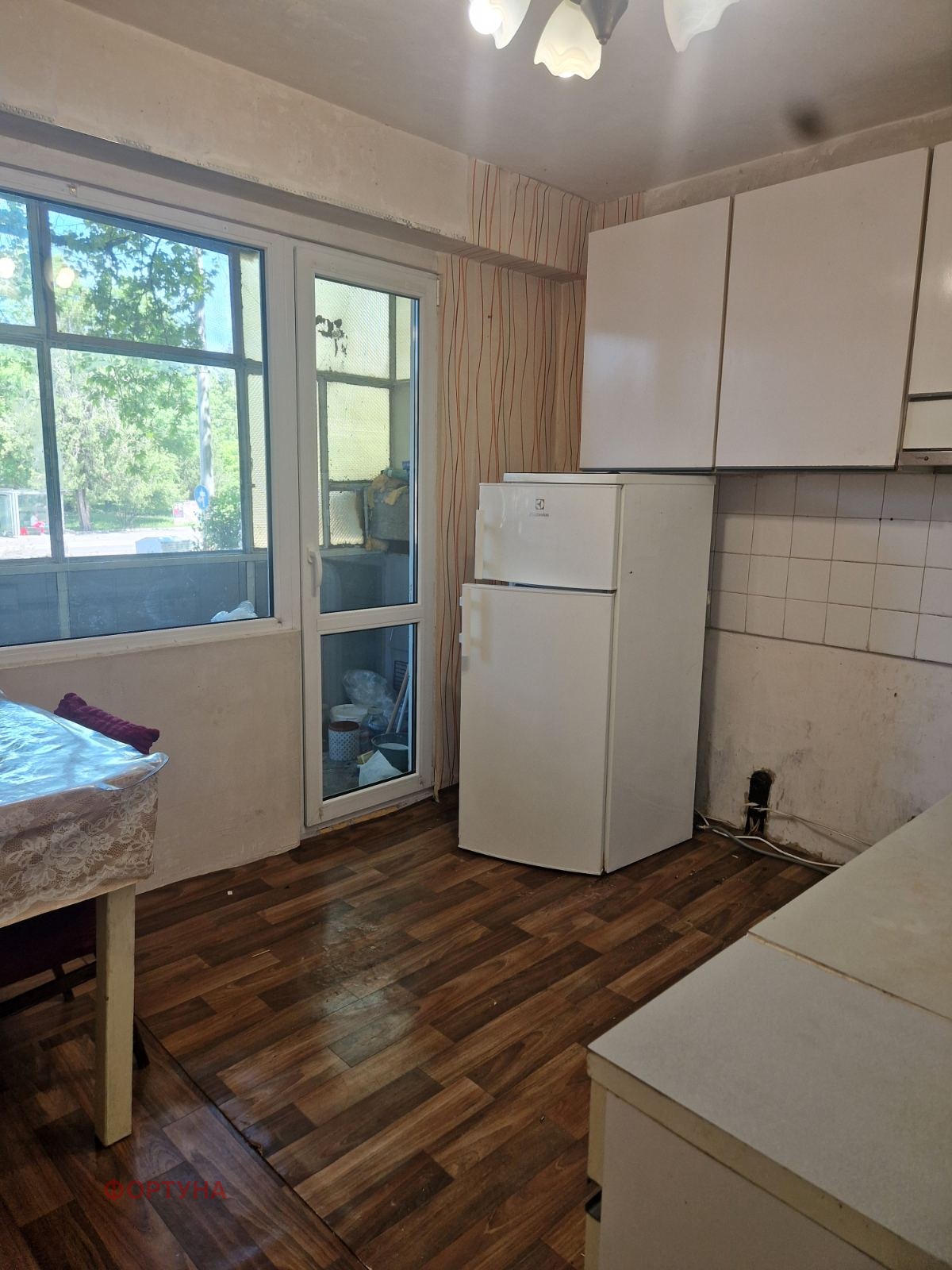Продава 3-СТАЕН, гр. Русе, Възраждане, снимка 4 - Апартаменти - 54565498