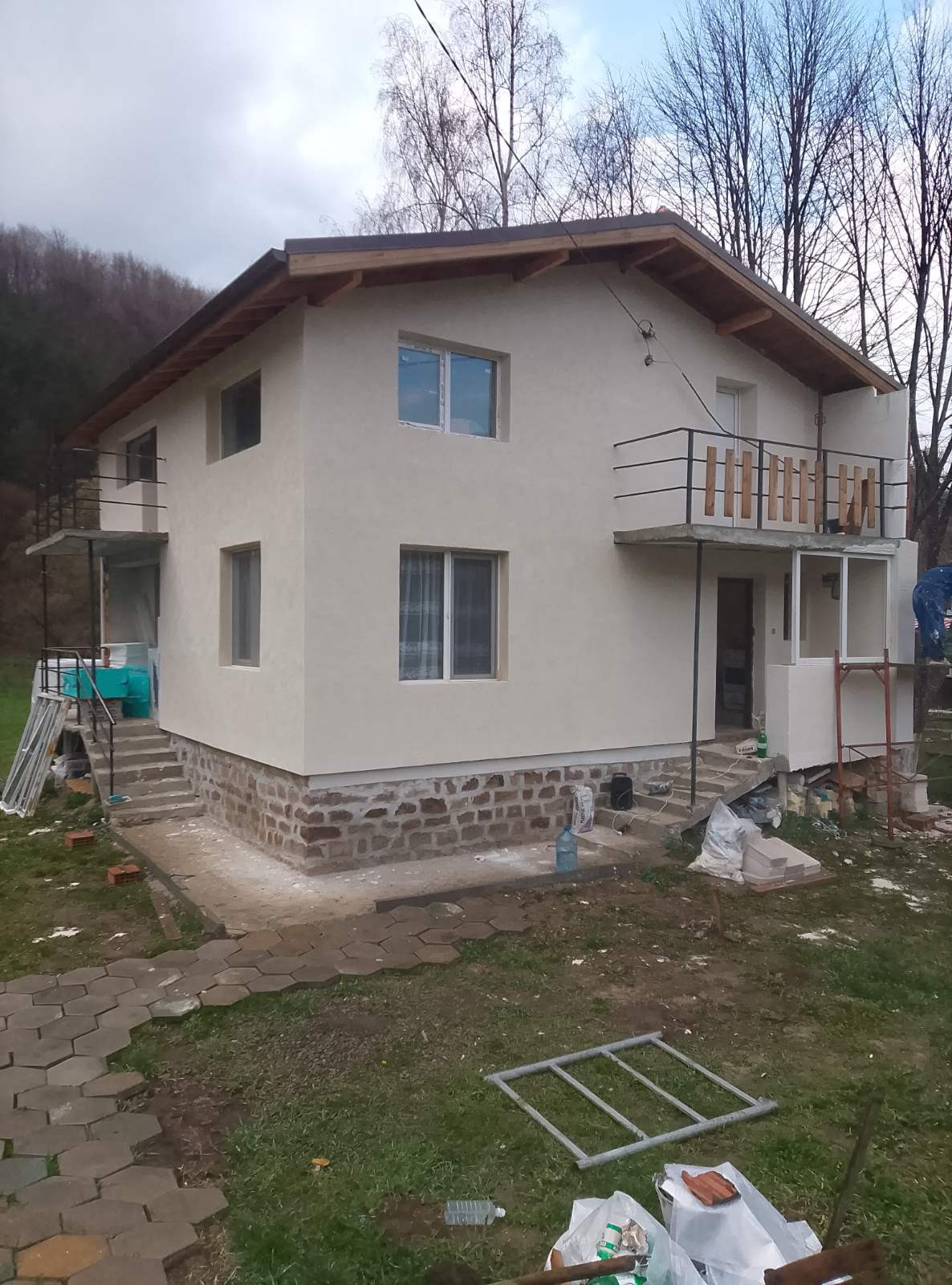 Продава КЪЩА, с. Гинци, област София област