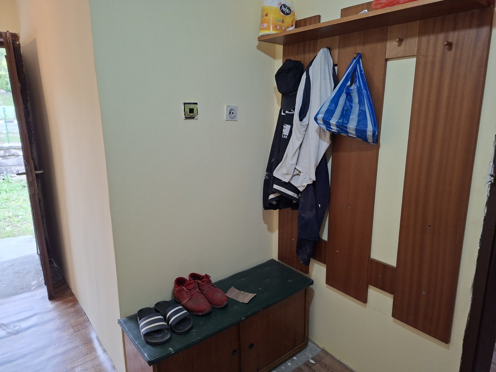 Продава КЪЩА, с. Гинци, област София област, снимка 6 - Къщи - 54363341