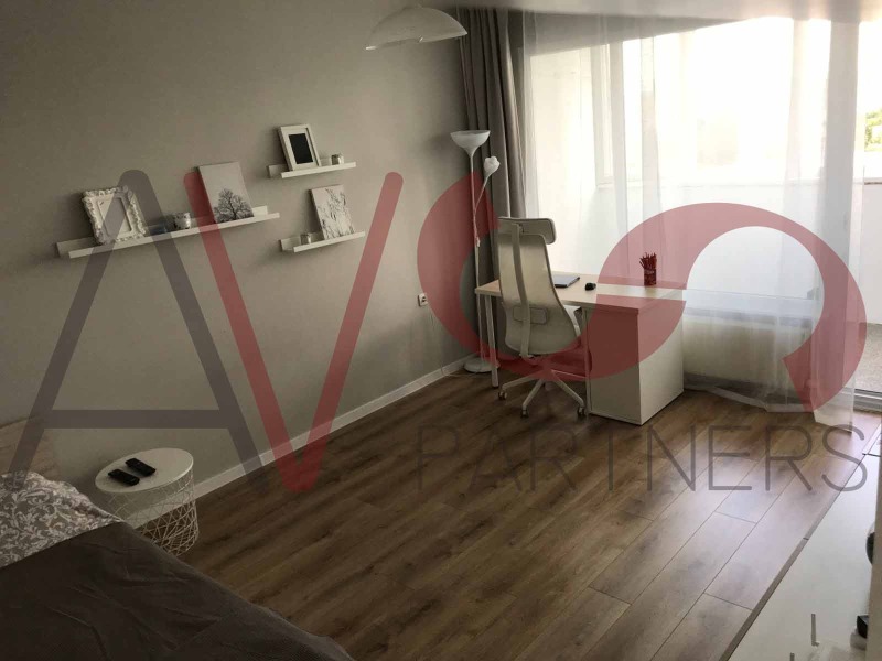 Te koop  Studio Sofia , Ljulin 9 , 47 m² | 70492914 - afbeelding [2]