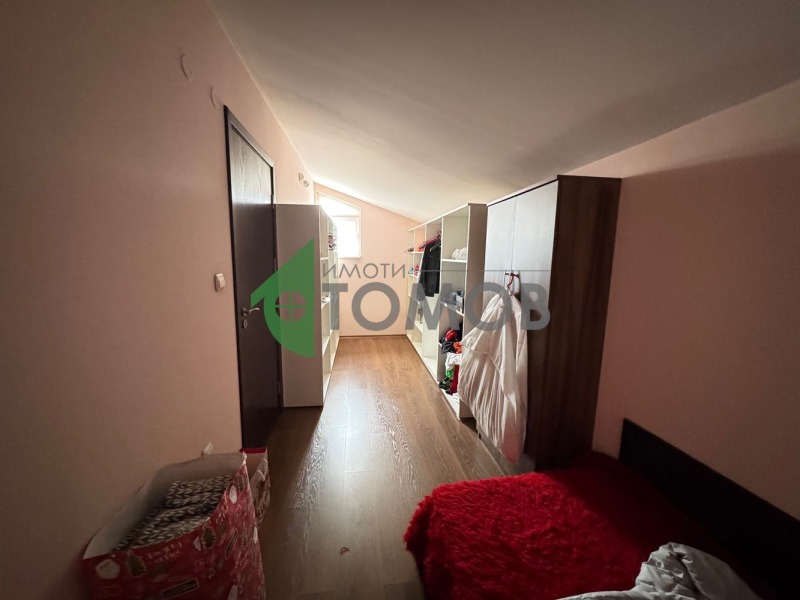 Продава  3-стаен град Шумен , 5-ти полк , 156 кв.м | 34415714 - изображение [9]