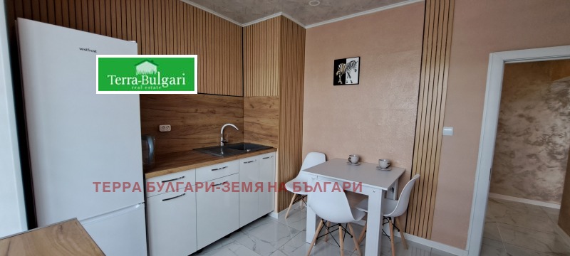 De vânzare  2 dormitoare Pernic , Iztoc , 89 mp | 76061054 - imagine [3]