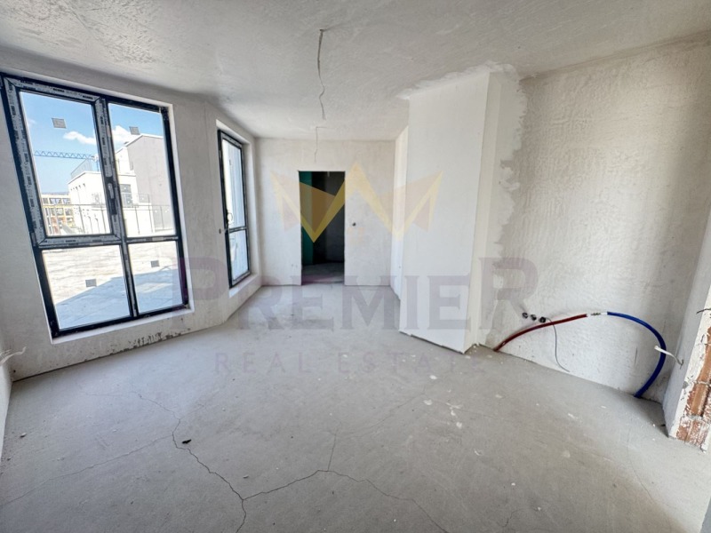 Продава 3-СТАЕН, гр. София, Полигона, снимка 2 - Апартаменти - 52416143