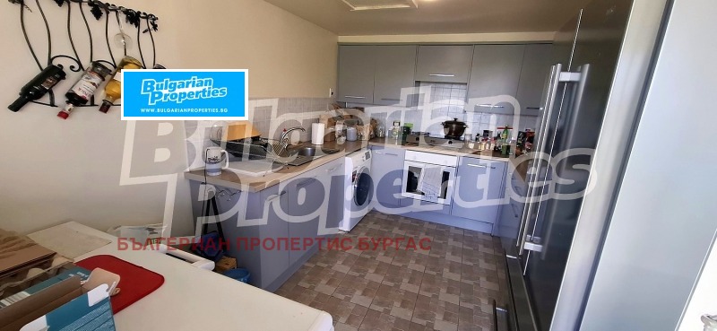 Продава КЪЩА, с. Светлина, област Бургас, снимка 6 - Къщи - 53183099