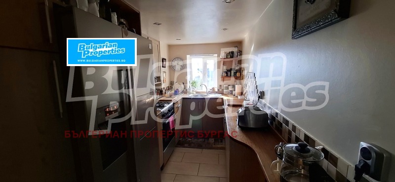 Продава КЪЩА, с. Светлина, област Бургас, снимка 11 - Къщи - 53183099