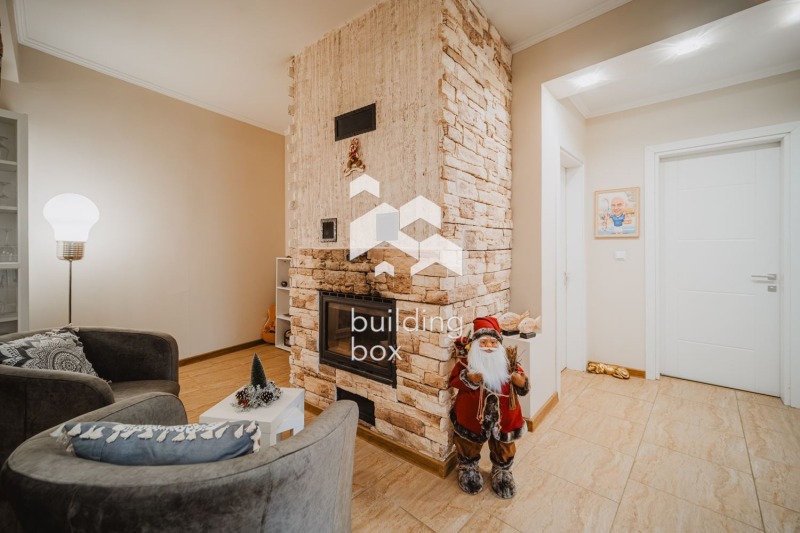 Продава КЪЩА, гр. Варна, с. Звездица, снимка 3 - Къщи - 53333106