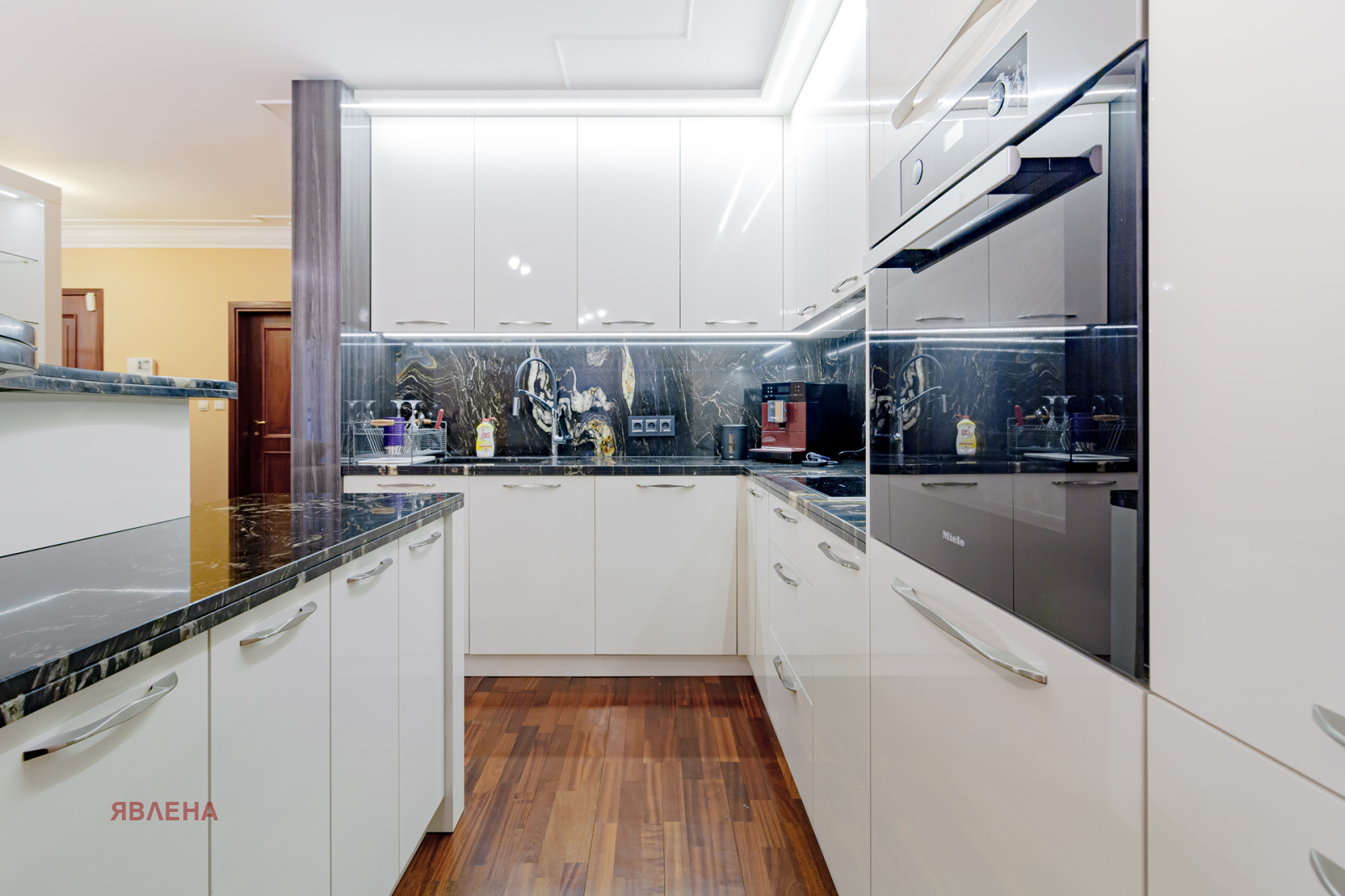 Продава 4-СТАЕН, гр. София, Изток, снимка 9 - Апартаменти - 54361487