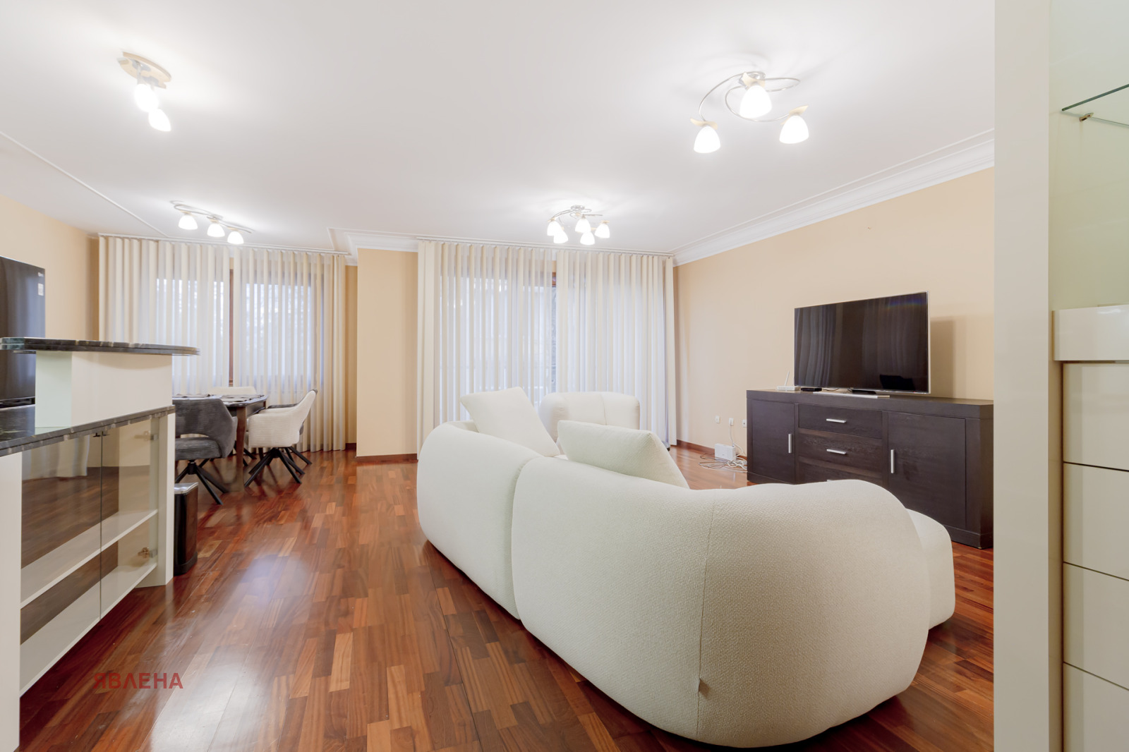 Продава 4-СТАЕН, гр. София, Изток