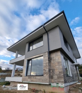 Casa Studentsko gradtche, Stara Zagora 1