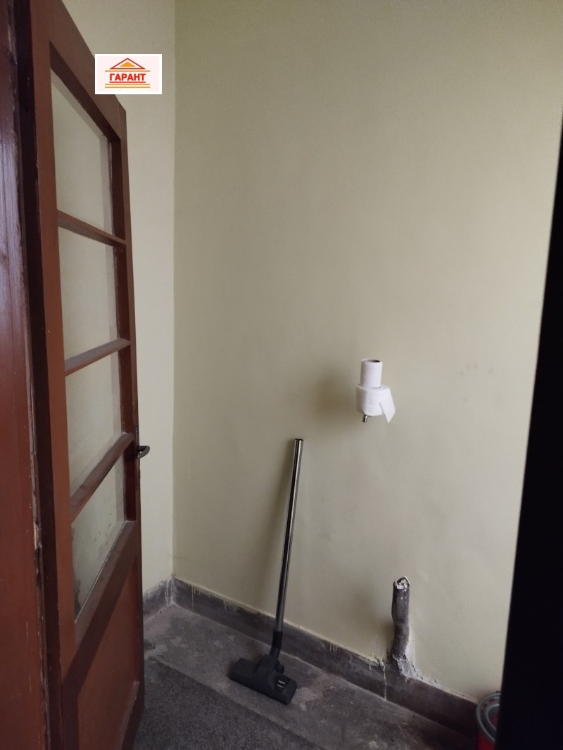 Продава  3-стаен град Плевен , Идеален център , 142 кв.м | 73337157 - изображение [12]