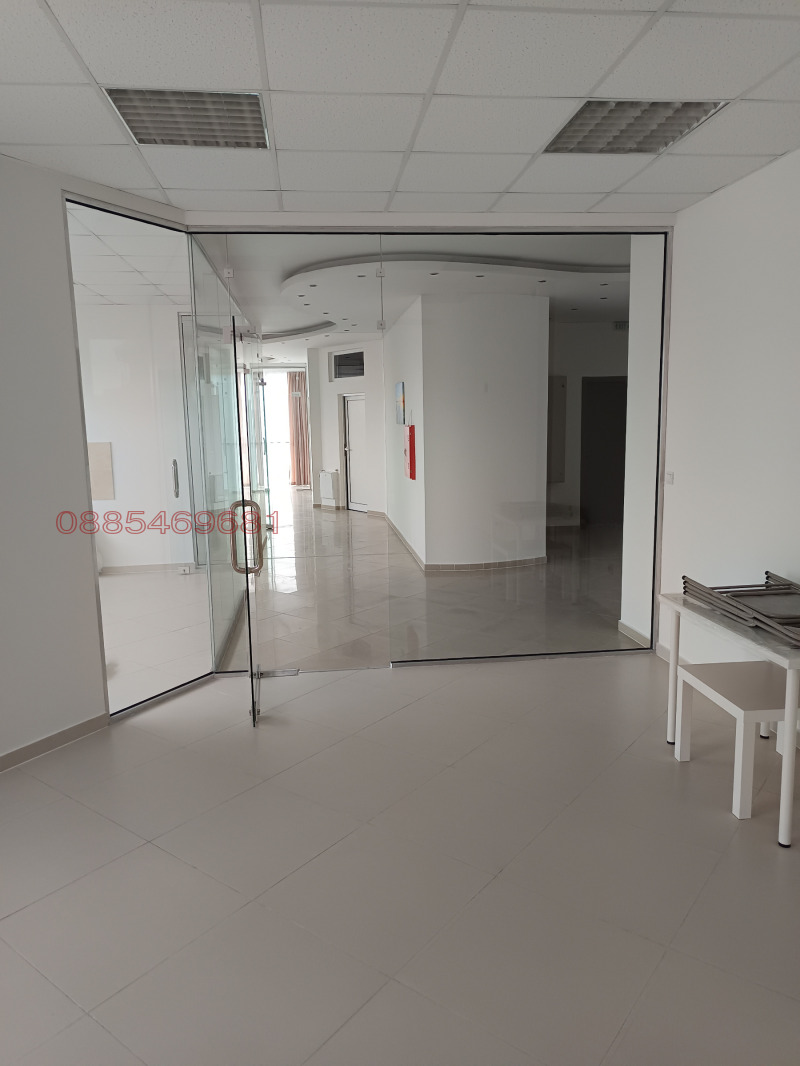 À venda  Mais de 3 quartos Sofia , Orlandovci , 345 m² | 95012080 - imagem [13]