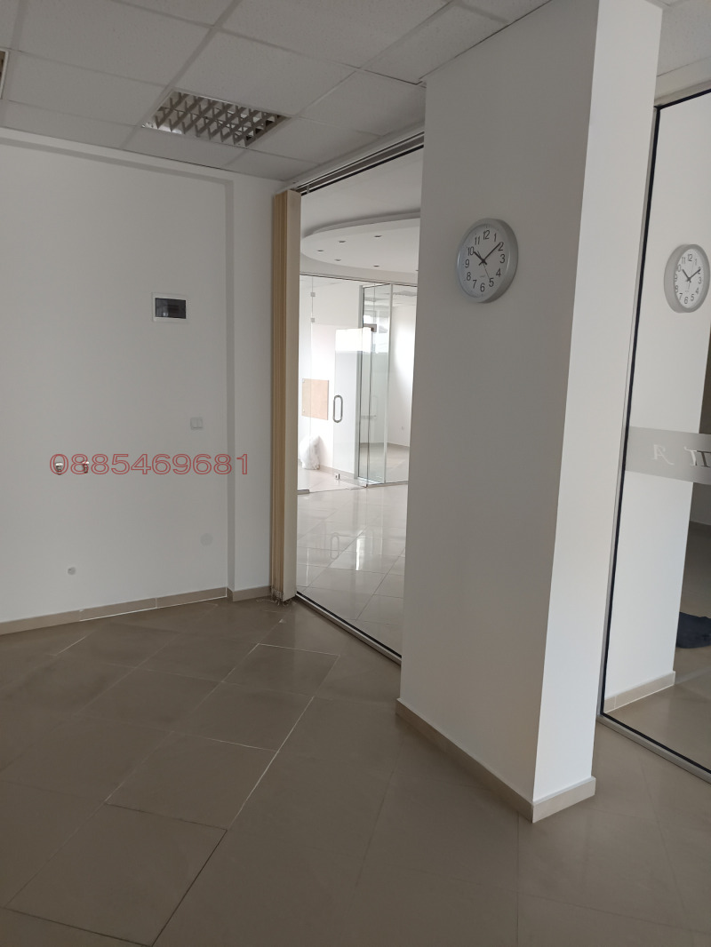 À venda  Mais de 3 quartos Sofia , Orlandovci , 345 m² | 95012080 - imagem [3]